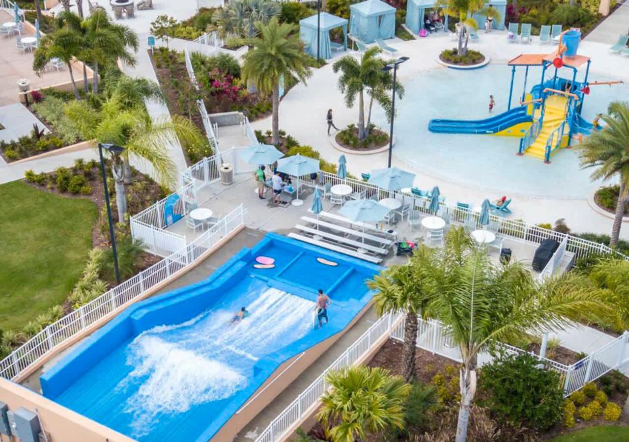Stunning Rare Lake Front 7Br Holiday Home - Sleeps 14 - Pool, Hot Tub, & Games! Orlando Eksteriør billede